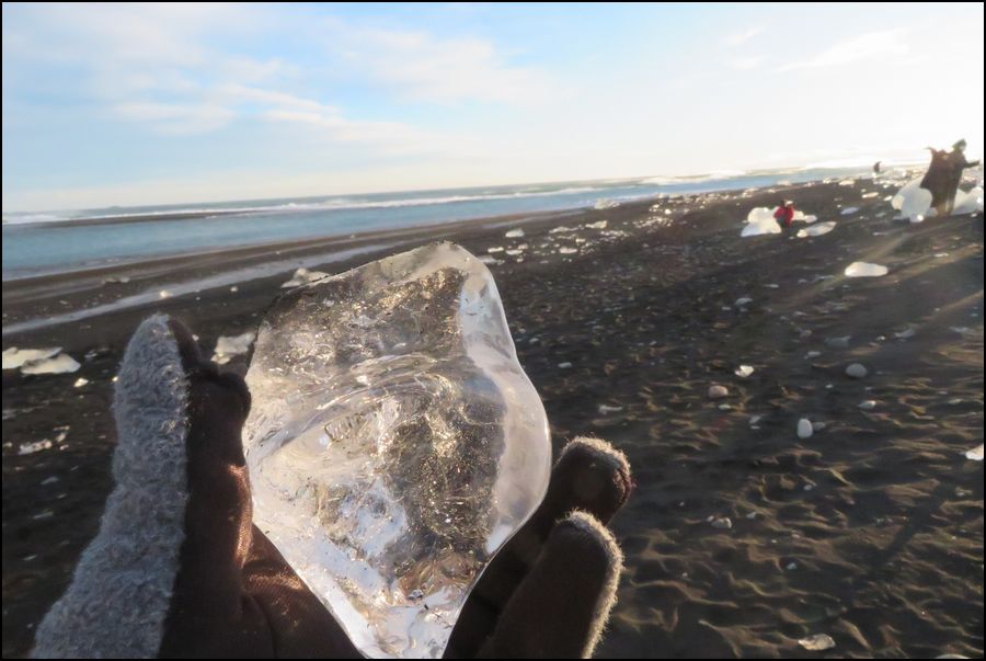 （２３）ダイヤモンドビーチ/オンザロックを飲みたい午後＠アイスランド/南東部海岸